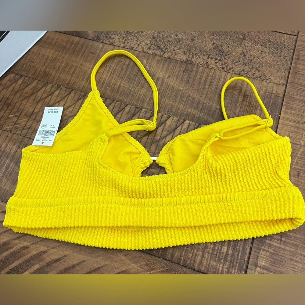 NWT Aerie Crinkle Scoop Cutout Bikini Top in Sunny Yellow - Size M - Picture 4 of 5